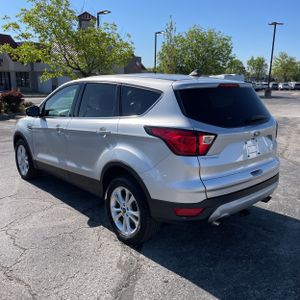 FORD ESCAPE SE - 4