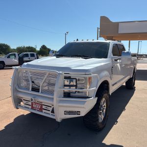 FORD F-350 SUPER DUTY LARIAT - 1
