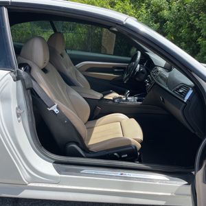 صورة مصغرة 33 لـ 2016 BMW M4 BASE