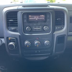 2019 RAM 1500 CLASSIC TRADESMAN 照片 35