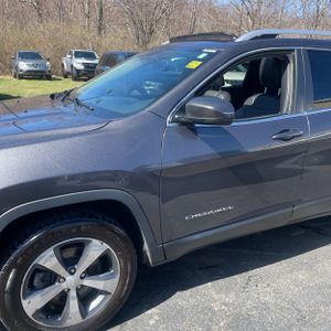 JEEP CHEROKEE LIMITED - 2