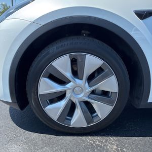 صورة مصغرة 17 لـ 2023 Tesla MODEL Y LONG RANGE