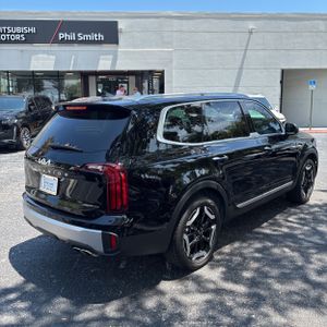 صورة 8 لـ 2024 KIA TELLURIDE S