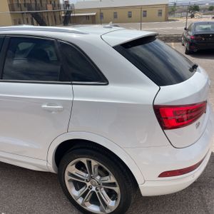 AUDI Q3 2.0T PREMIUM - 6