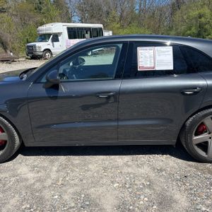 PORSCHE MACAN GTS - 4