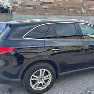 MERCEDES-BENZ GLC - 8