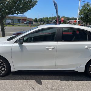 2023 KIA FORTE GT 照片 4