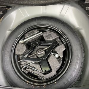 صورة مصغرة 43 لـ 2023 Subaru FORESTER BASE