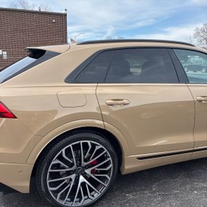 AUDI SQ8 PREMIUM PLUS 4.0 TFSI QUATTRO - 9