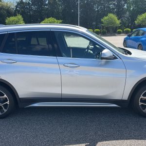 BMW X1 XDRIVE28I - 9