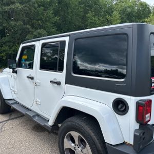 2017 JEEP WRANGLER UNLIMITED SAHARA — фото 6