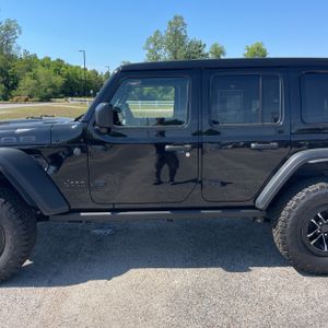 JEEP WRANGLER 4-DOOR MOAB 392 4X4 - 4