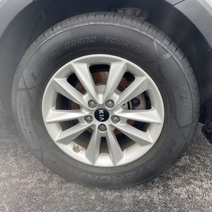 2019 KIA SORENTO LX 缩略图 18