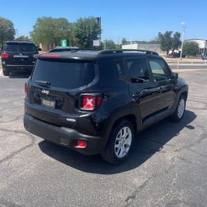صورة 8 لـ 2017 JEEP RENEGADE LATITUDE