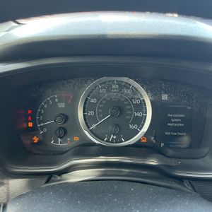 2020 Toyota COROLLA LE thumbnail 38