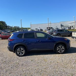 NISSAN ROGUE SV - 10