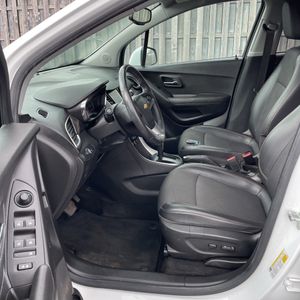 2017 Chevrolet TRAX LT — миниатюра 32