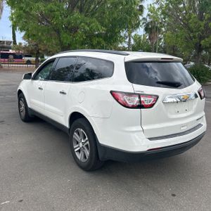 CHEVROLET TRAVERSE LT - 3