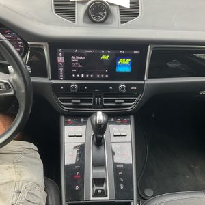2022 Porsche MACAN S — миниатюра 38
