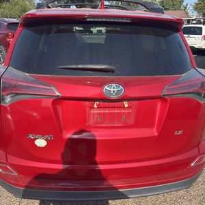 صورة 23 لـ 2017 Toyota RAV4 LE
