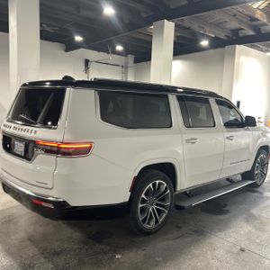 JEEP GRAND WAGONEER L SERIES III - 10