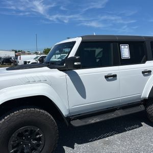 FORD BRONCO RAPTOR - 2