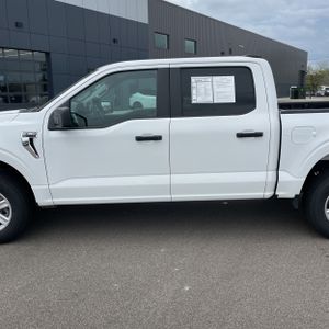 FORD F-150 XLT - 4