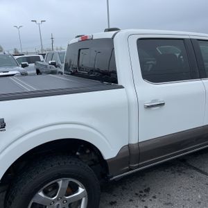FORD F-150 LARIAT - 9