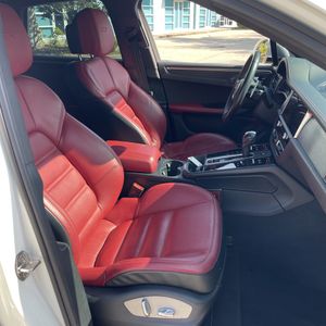صورة مصغرة 33 لـ 2022 Porsche MACAN GTS