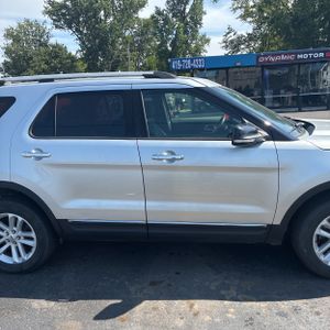 2015 FORD EXPLORER XLT 缩略图 11