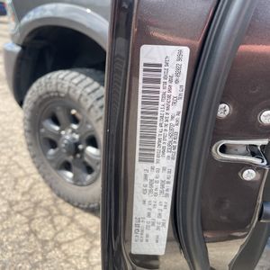 2017 RAM 2500 LARAMIE 缩略图 51