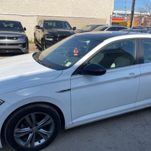 VOLKSWAGEN JETTA R-LINE - 2