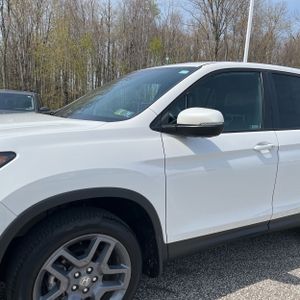 HONDA PASSPORT EX-L - 2