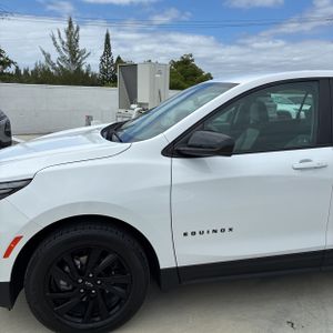 CHEVROLET EQUINOX LS - 2