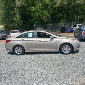 HYUNDAI SONATA GLS - 10