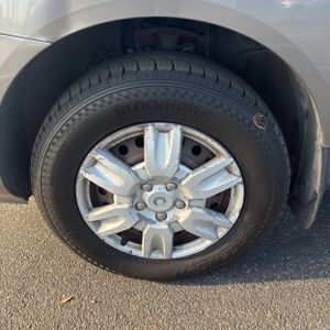 2011 Nissan ROGUE S — миниатюра 17