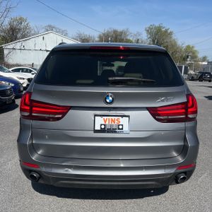 BMW X5 XDRIVE35I - 7