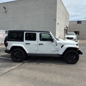 JEEP WRANGLER 4XE SAHARA 4X4 - 10