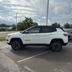 صورة 3 لـ 2020 JEEP COMPASS TRAILHAWK