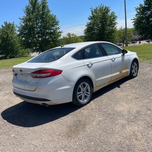 FORD FUSION SE - 8