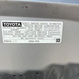صورة مصغرة 48 لـ 2025 Toyota RAV4 LE