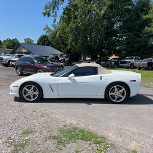 صورة 3 لـ 2006 Chevrolet CORVETTE BASE