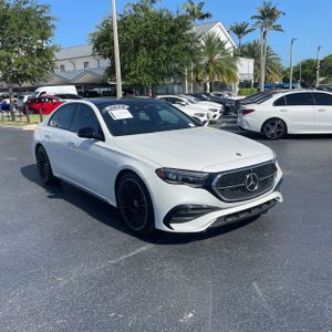 صورة مصغرة 12 لـ 2024 Mercedes-BENZ E 350