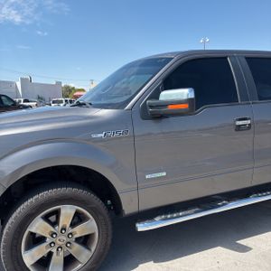 صورة 2 لـ 2014 FORD F-150 XLT