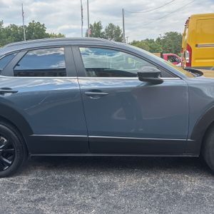صورة مصغرة 11 لـ 2025 Mazda CX-30 2.5 S CARBON EDITION