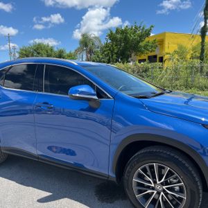 صورة 13 لـ 2022 Lexus NX 250 PREMIUM