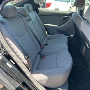 صورة مصغرة 35 لـ 2014 Hyundai ELANTRA SE