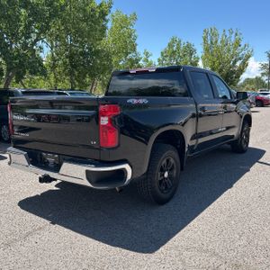2025 Chevrolet SILVERADO 1500 LT — фото 7