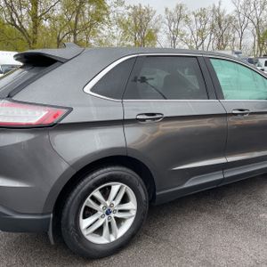 FORD EDGE SEL - 9