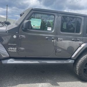 JEEP WRANGLER UNLIMITED SAHARA - 4